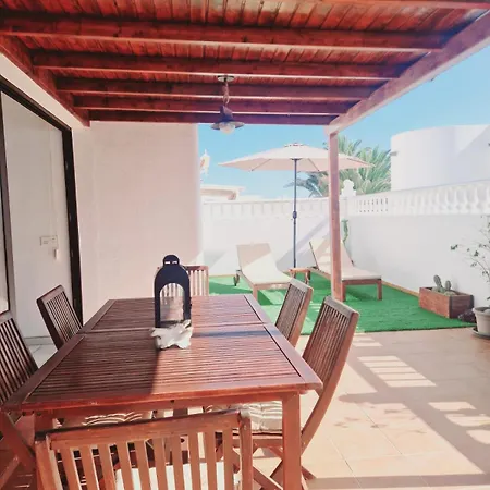 Mirakai Villa