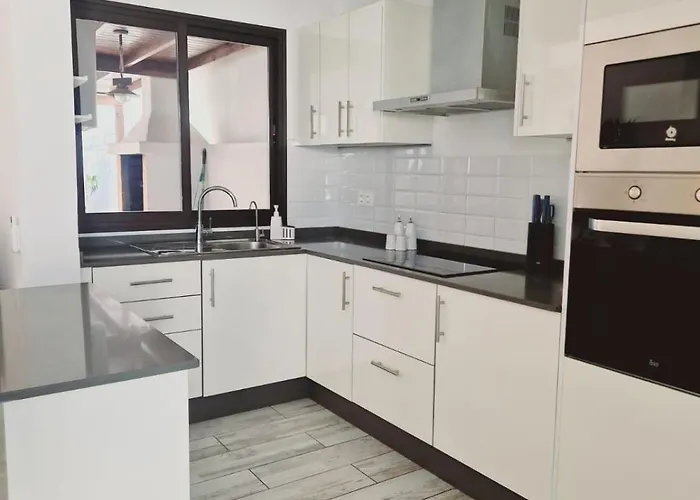 Βίλα Mirakai Playa Honda (Lanzarote)